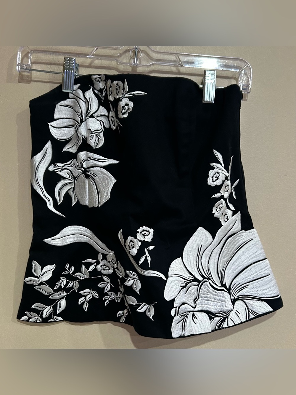 White House Black Market WHBM Black White Floral Embroidered Bustier Corset Sz 4